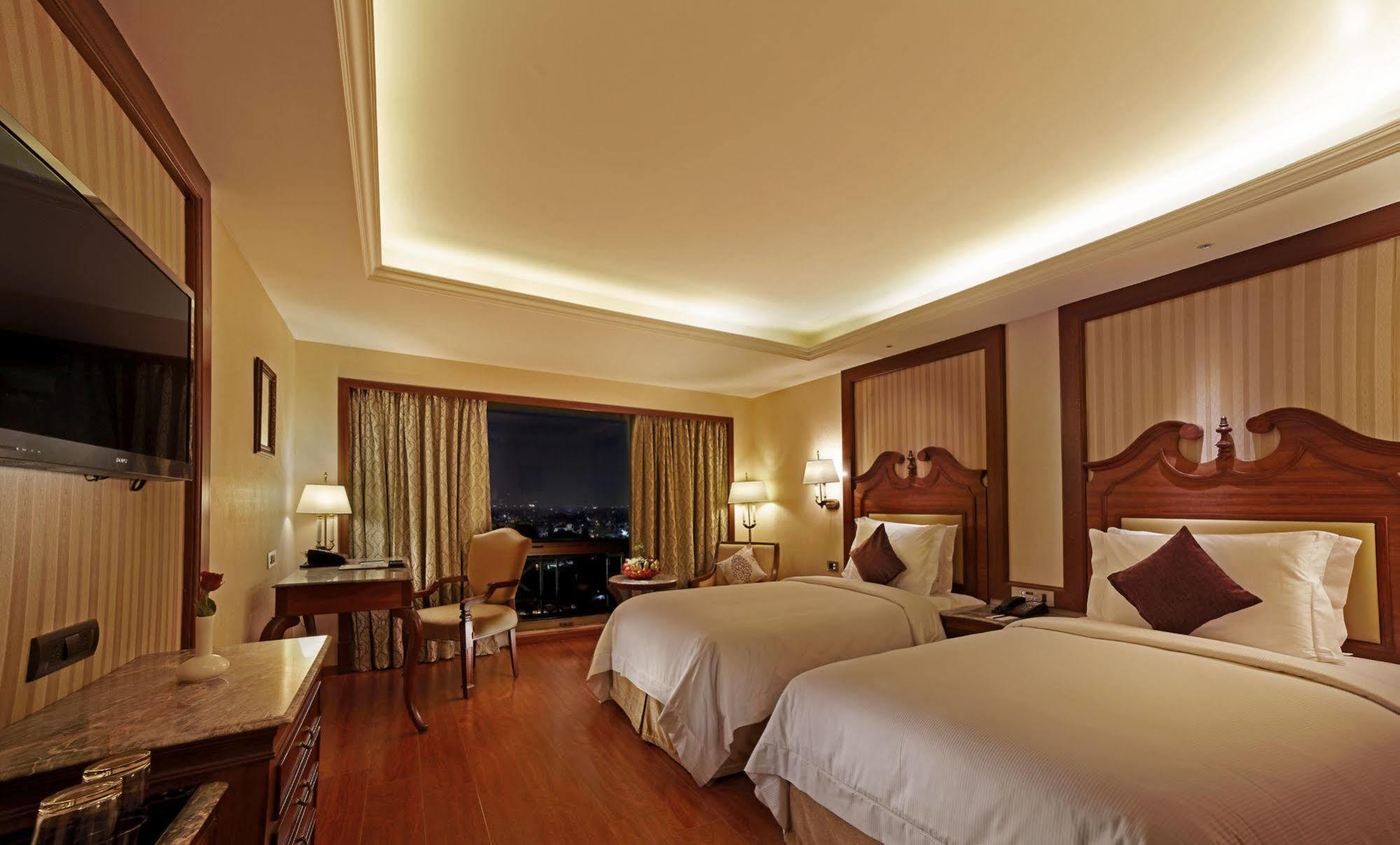 Welcomhotel By Itc Hotels, Cathedral Road, Chennai Extérieur photo